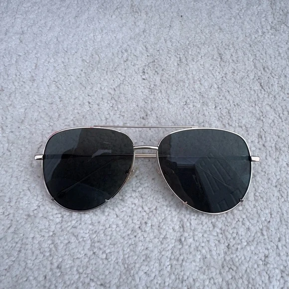 Diff Eyewear Scarlett Oversized Aviators - Picture 1 of 5